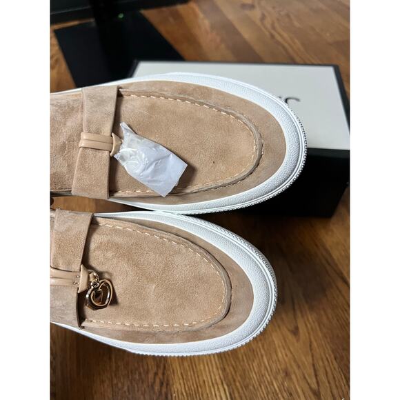 J/Slides Sand Suede Goliath Size 8.5 NIB - Picture 3 of 8